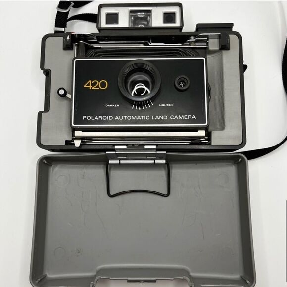 Polaroid Model 420 Vintage Instant Film Camera Packfilm - Picture 14 of 15
